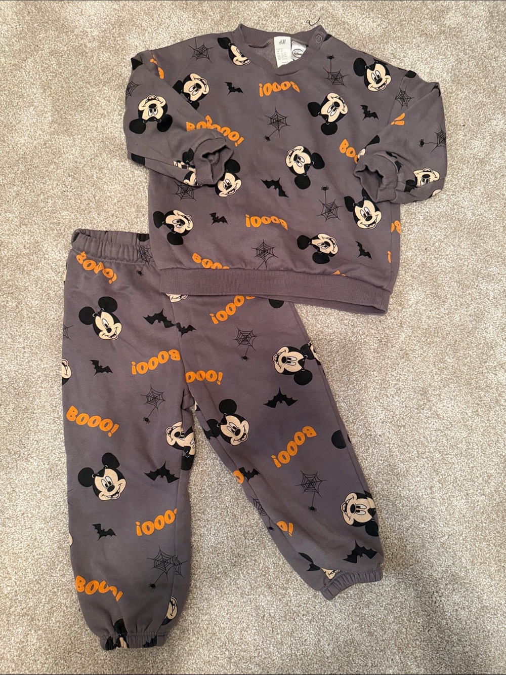 H&M Disney Gray & Orange Mickey Halloween Kids Jogger Set